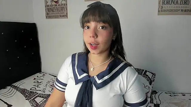 Snapshot of emma_grays2 chatting on 05-24-26, 07:46 emma grays2 online show from 05-24-26, 07:46