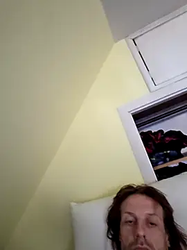 Danny19867 online show from 11-15-25, 02:46