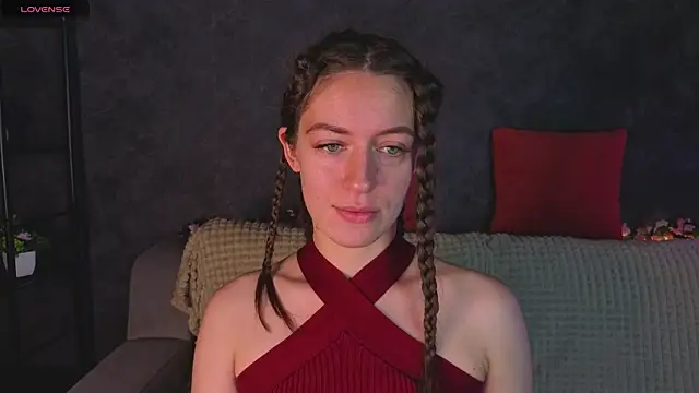 Agnes Wells online show from 06-02-26, 01:07