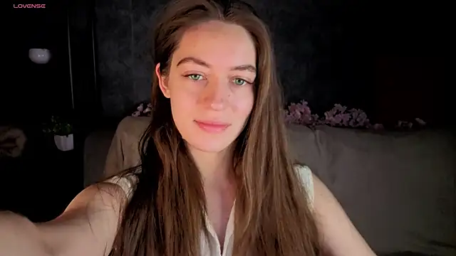 Agnes Wells online show from 06-29-26, 01:12