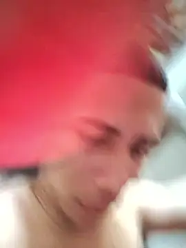 Snapshot of Davig4 chatting on 10-18-25, 12:06 Davig4 online show from 10-18-25, 12:06