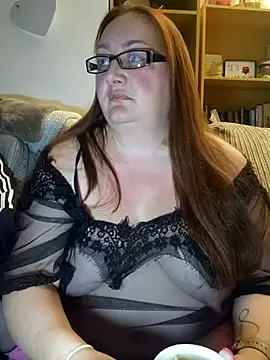 Luscious-LucyXX online show from 04-05-26, 07:55