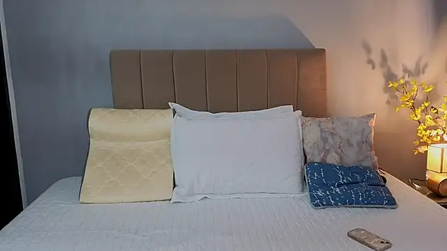 Penelophe01 online show from 03-07-26, 07:11