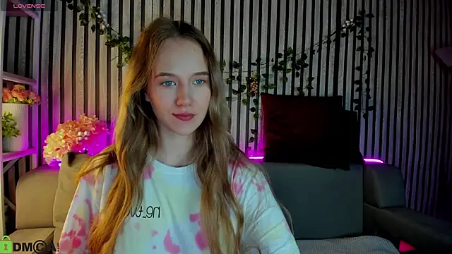 Casey Sweeet online show from 02-18-26, 01:01