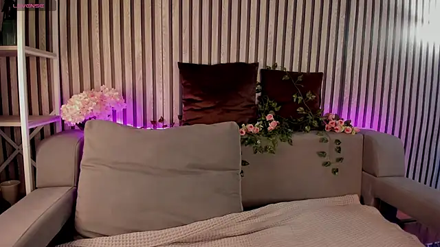 Casey Sweeet online show from 05-19-26, 09:26