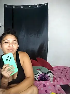 Snapshot of Vale_Nikol21 chatting on 03-23-26, 11:42 Vale Nikol21 online show from 03-23-26, 11:42