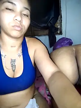 Snapshot of Vale_Nikol21 chatting on 04-02-26, 12:52 Vale Nikol21 online show from 04-02-26, 12:52