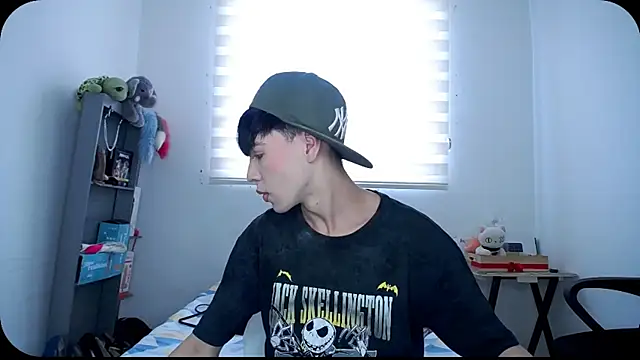 lucky stricke online show from 09-27-25, 08:03