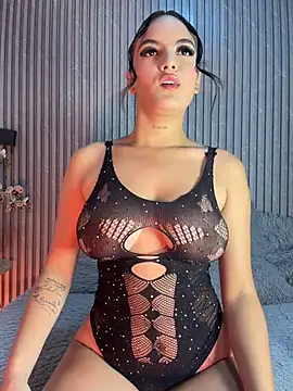 SOPHICOLLINS online show from 07-30-26, 10:58