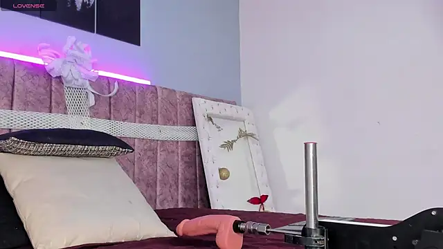  jasmine blush online show from 12-15-25, 02:10