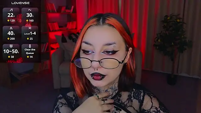 Snapshot of Mistress__Marcelline chatting on 06-16-26, 01:41 Mistress Marcelline online show from 06-16-26, 01:41