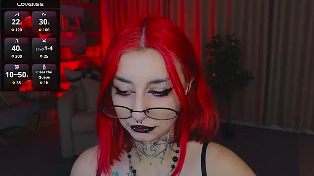 Snapshot of Mistress__Marcelline chatting on 07-07-26, 02:03 Mistress Marcelline online show from 07-07-26, 02:03