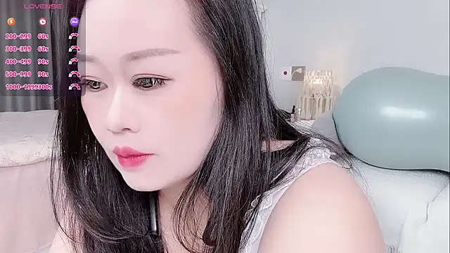 Snapshot of B-Yaya chatting on 09-28-25, 05:29 B-Yaya online show from 09-28-25, 05:29