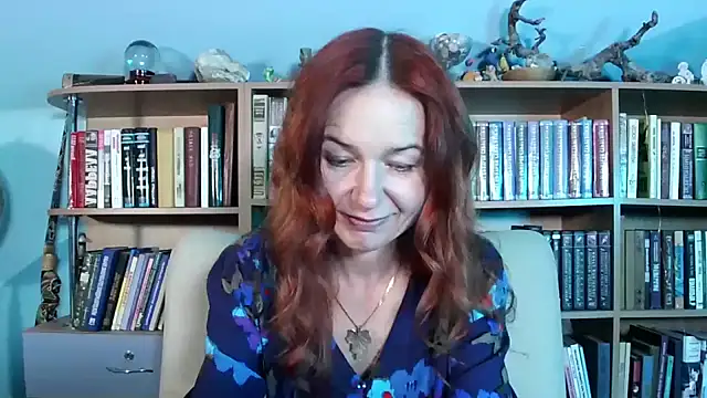 Foxilady357 online show from 04-04-26, 01:41