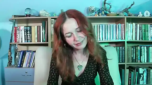Snapshot of Foxilady357 chatting on 04-29-26, 01:59 Foxilady357 online show from 04-29-26, 01:59