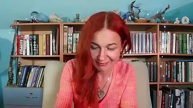 Snapshot of Foxilady357 chatting on 05-11-26, 04:04 Foxilady357 online show from 05-11-26, 04:04