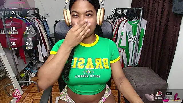 sharlottxl online show from 02-18-26, 07:37