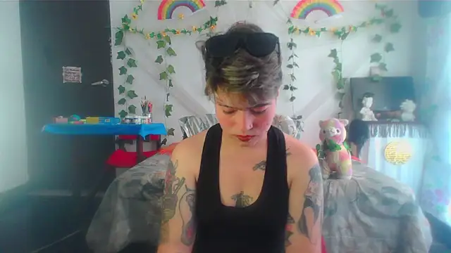 Snapshot of Mitsuha_gate chatting on 04-01-26, 03:31 Mitsuha gate online show from 04-01-26, 03:31