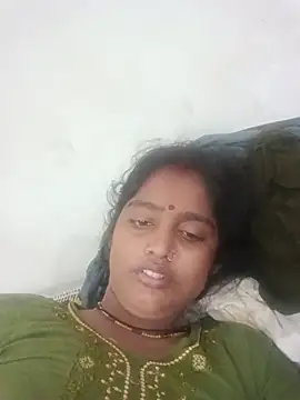 Snapshot of Guriya0076 chatting on 06-14-26, 11:18 Guriya0076 online show from 06-14-26, 11:18