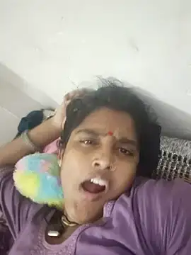 Snapshot of Guriya0076 chatting on 07-11-26, 04:32 Guriya0076 online show from 07-11-26, 04:32