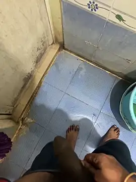 Snapshot of kissyou__89 chatting on 09-24-25, 02:42 kissyou 89 online show from 09-24-25, 02:42