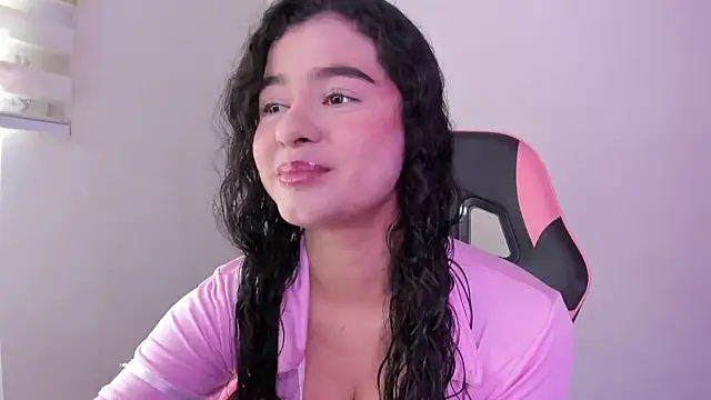 Arianna Jannes online show from 02-10-26, 04:00