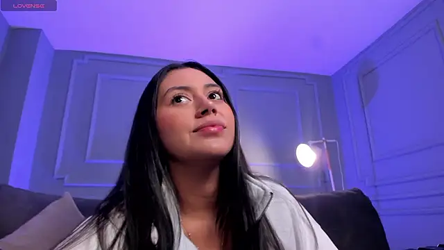 AmbarJames  online show from 02-03-26, 12:10