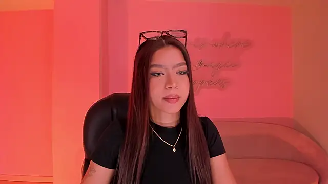 SophieHouston  online show from 07-11-26, 02:14