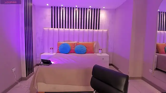 MilaLawrence online show from 03-03-26, 01:50