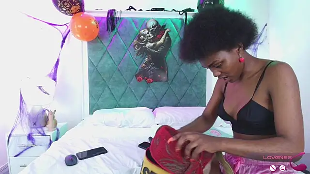 Asha zuri and adam online show from 10-30-25, 12:39