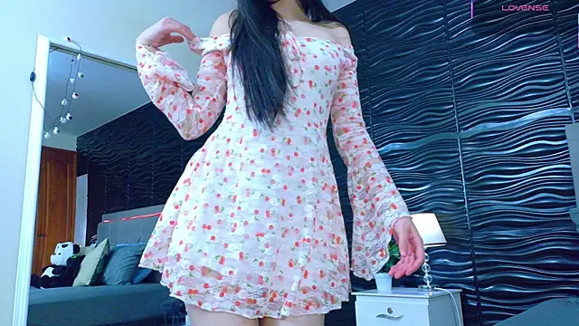 Ambar Bull online show from 10-22-25, 12:05