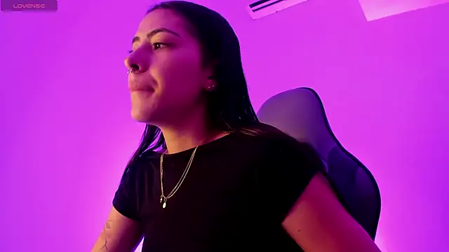 ValkaGrecco online show from 11-15-25, 08:49