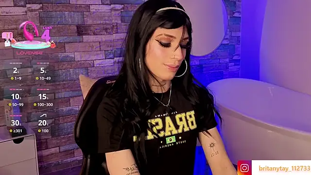 boyfox tay online show from 12-22-25, 03:58