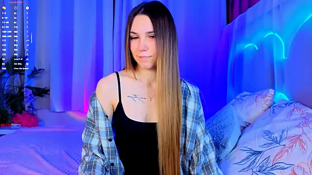 -CindyLou online show from 12-16-25, 05:45