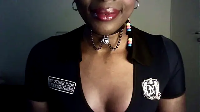 Chatdoll2 online show from 03-11-26, 12:00