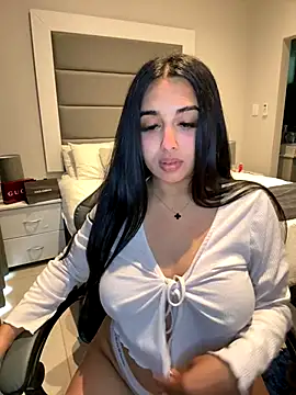 LilMisIndianx online show from 12-03-25, 06:10