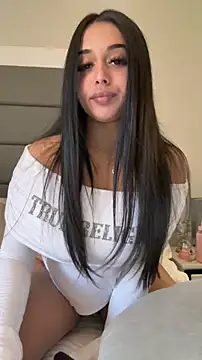 LilMisIndianx online show from 03-11-26, 09:26