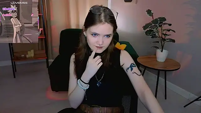 Dilara xBaby online show from 03-18-26, 02:09