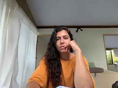 deusaludovica online show from 05-07-26, 07:08