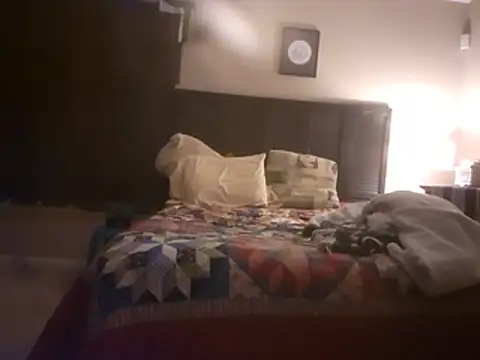 Snapshot of Scott654538 chatting on 06-08-26, 12:47 Scott654538 online show from 06-08-26, 12:47