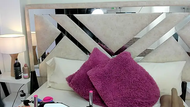 ximena vasquez8 online show from 01-18-26, 03:32