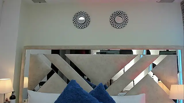 ximena vasquez8 online show from 04-20-26, 04:15