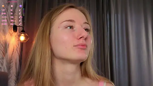 ElvinaRose online show from 07-17-26, 10:22
