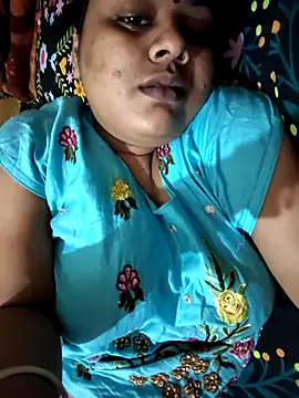 Snapshot of Cute_Amiya chatting on 09-23-25, 08:39 Cute Amiya online show from 09-23-25, 08:39