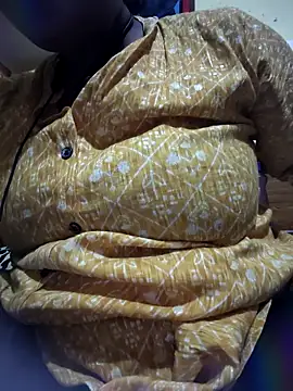 Snapshot of Cute_Amiya chatting on 10-30-25, 07:43 Cute Amiya online show from 10-30-25, 07:43