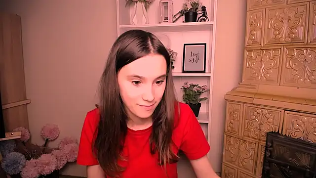Snapshot of RosaRay_ chatting on 05-16-26, 06:10 RosaRay online show from 05-16-26, 06:10