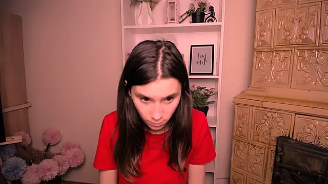 Snapshot of RosaRay_ chatting on 05-16-26, 10:36 RosaRay online show from 05-16-26, 10:36