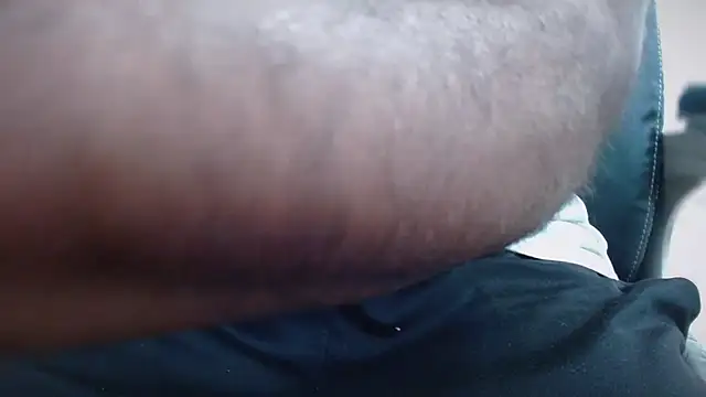 Snapshot of pranastro00 chatting on 06-09-26, 01:12 pranastro00 online show from 06-09-26, 01:12