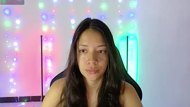 Snapshot of Sarasavage chatting on 01-19-26, 11:25 Sarasavage online show from 01-19-26, 11:25