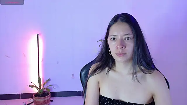 Snapshot of Sarasavage chatting on 03-03-26, 02:01 Sarasavage online show from 03-03-26, 02:01